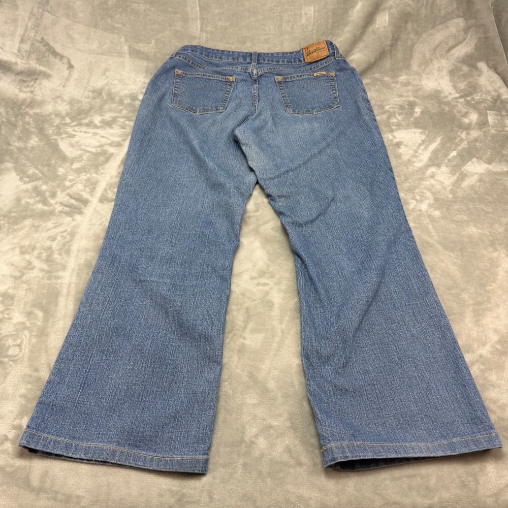 Levi Strauss Signature Stretch Mid Rise Bootcut Jeans Light Wash Size 16 Misses - Picture 3 of 13
